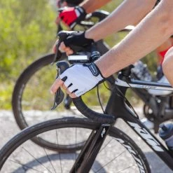 GripGrab Rouleur Kort Vit -Cyklar Sales Shop bd12e036 c03c 4850 a7b1 c9e4a013e6dd