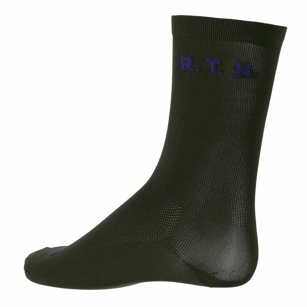 Pas Normal Studios R.T.N. Socks Strumpor Dark Olive 1 Pas Normal Studios R.T.N. Socks Strumpor Dark Olive