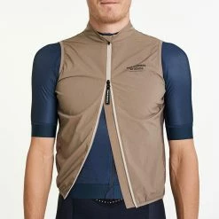 Pas Normal Studios Stow Away Gilet Vindväst Beige -Cyklar Sales Shop pas normal studios stow away vindvast 19 beige f94881 32
